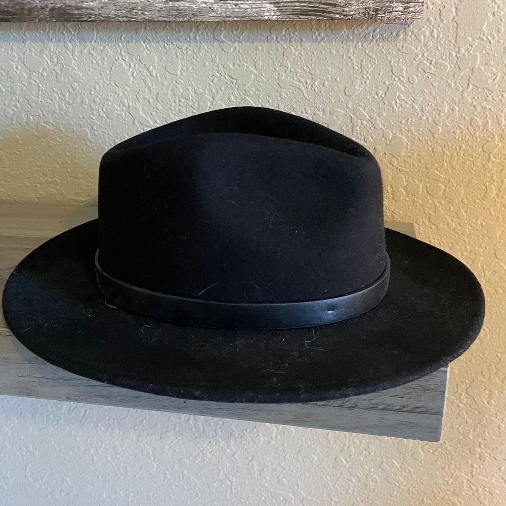 Brixton Felt Fedora Hat in Black with Black Leather Band